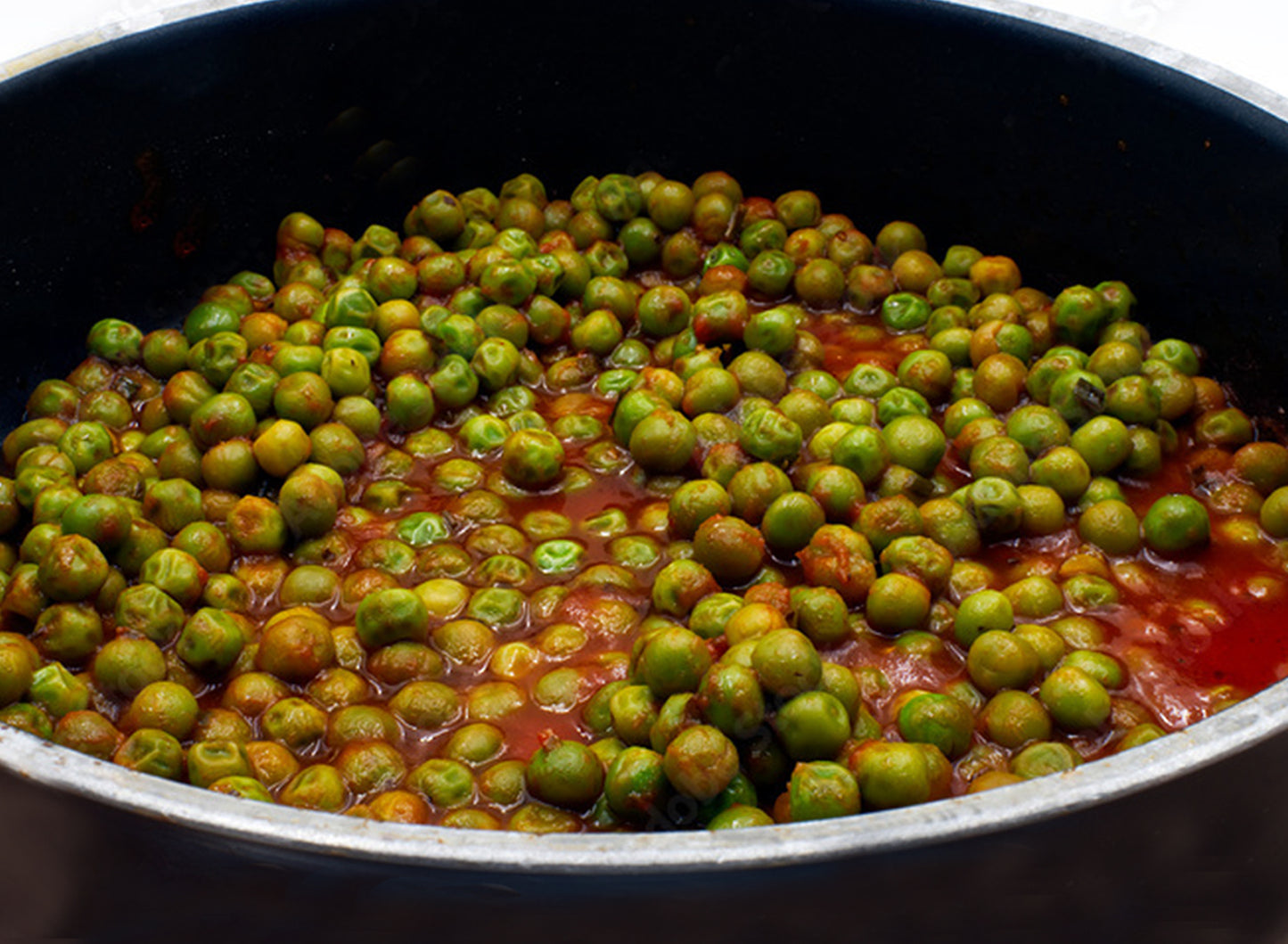Pea Stew with Pork – Грашок Манџа со свинско месо